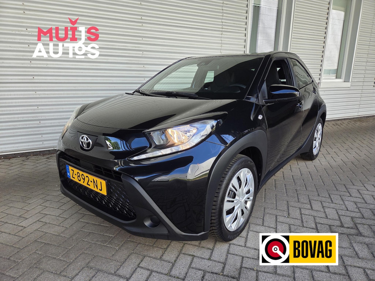Toyota Aygo X - 1.0 VVT-i MT play 1.0 VVT-i MT Play - AutoWereld.nl