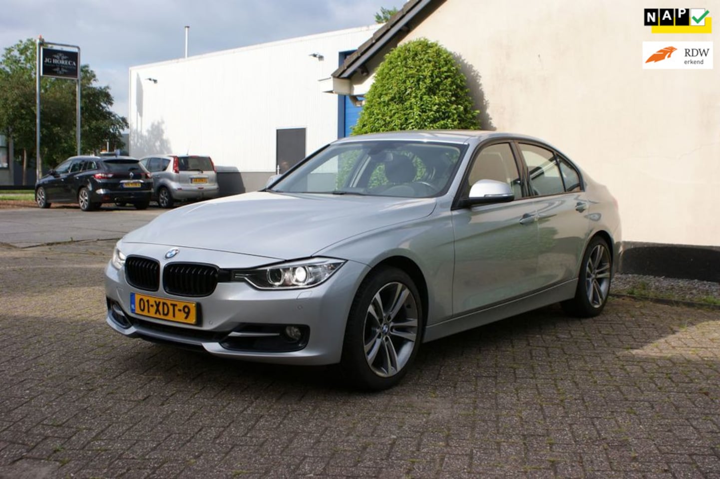 BMW 3-serie - 320i Executive - Sportline - AutoWereld.nl