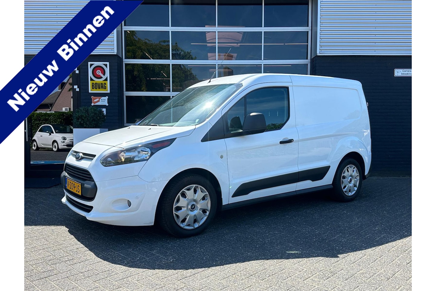 Ford Transit Connect - 1.5 TDCI L1 Trend 1.5 TDCI L1 Trend, Airco, Bluetooth, Schuifd, Pdc, Sortimo-inrichting, NAP - AutoWereld.nl