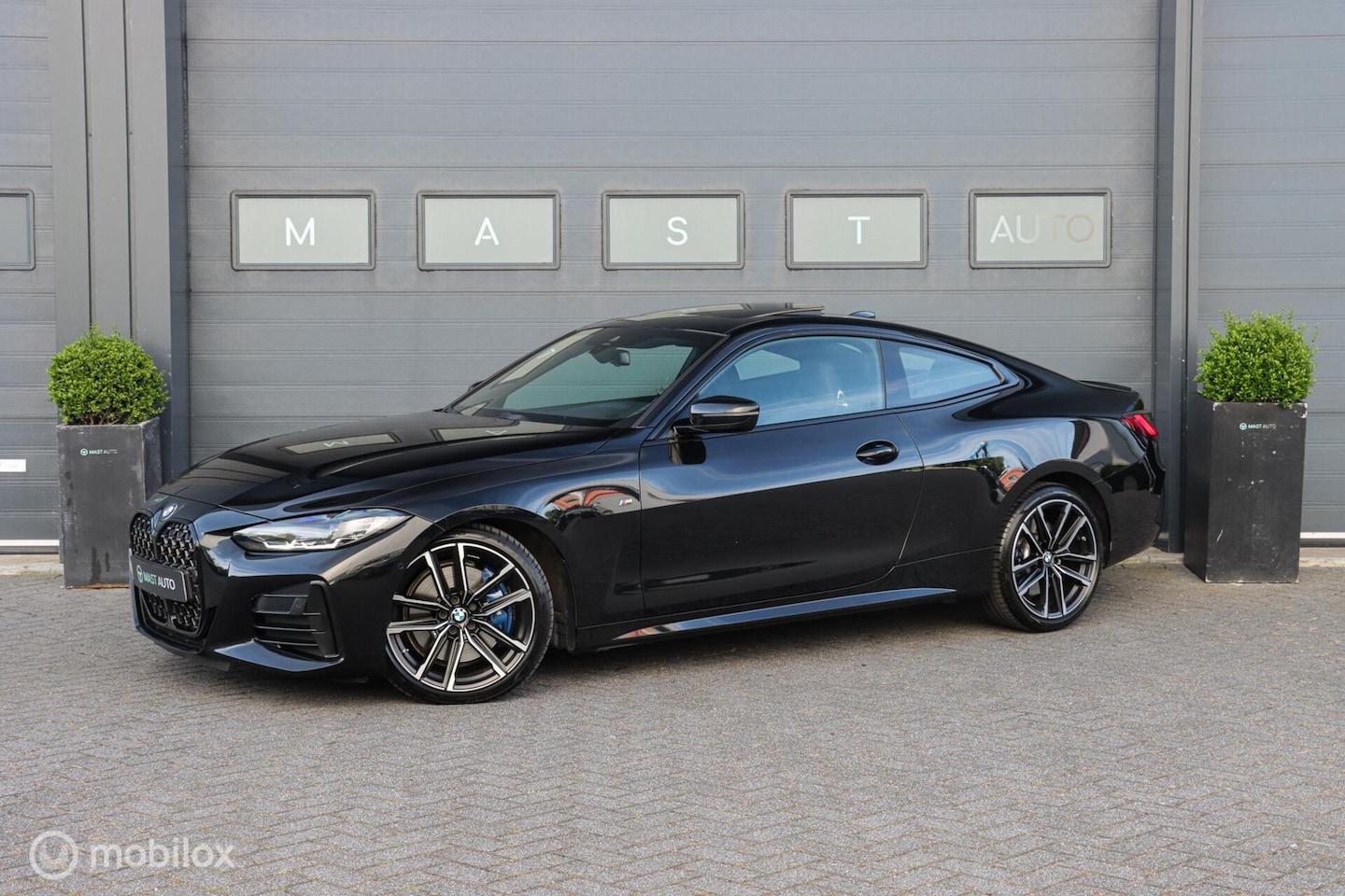 BMW 4-serie Coupé - M440i M-Sport|M-Schaalstoelen|Pano - AutoWereld.nl
