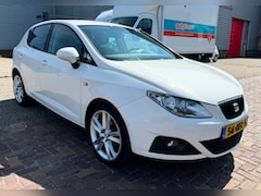 SEAT Ibiza - 1.6 Sport-up dubbele uitlaat