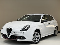 Alfa Romeo Giulietta - 1.4 Turbo, 120Pk, 2016, 2de eigenaar, Volledig leder, Climate control, Cruise control, Par