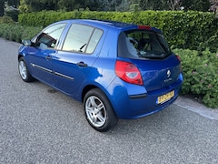 Renault Clio - 1.2-16V Special Line Nieuwe apk