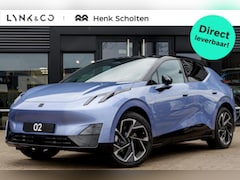 Lynk & Co 02 - 276PK More, 360 Graden Camera, Harman Kardon, Panoramadak, Elektrisch bedienbare voorstoel