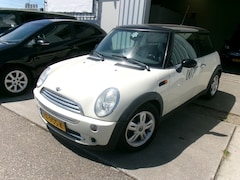 MINI 3-Deurs - 1.6 Cooper
