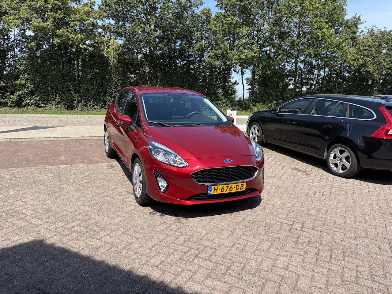 Ford Fiesta - 1.0 EcoBoost Connected PDC CRUISE NAVI CARPLAY AIRCO - AutoWereld.nl