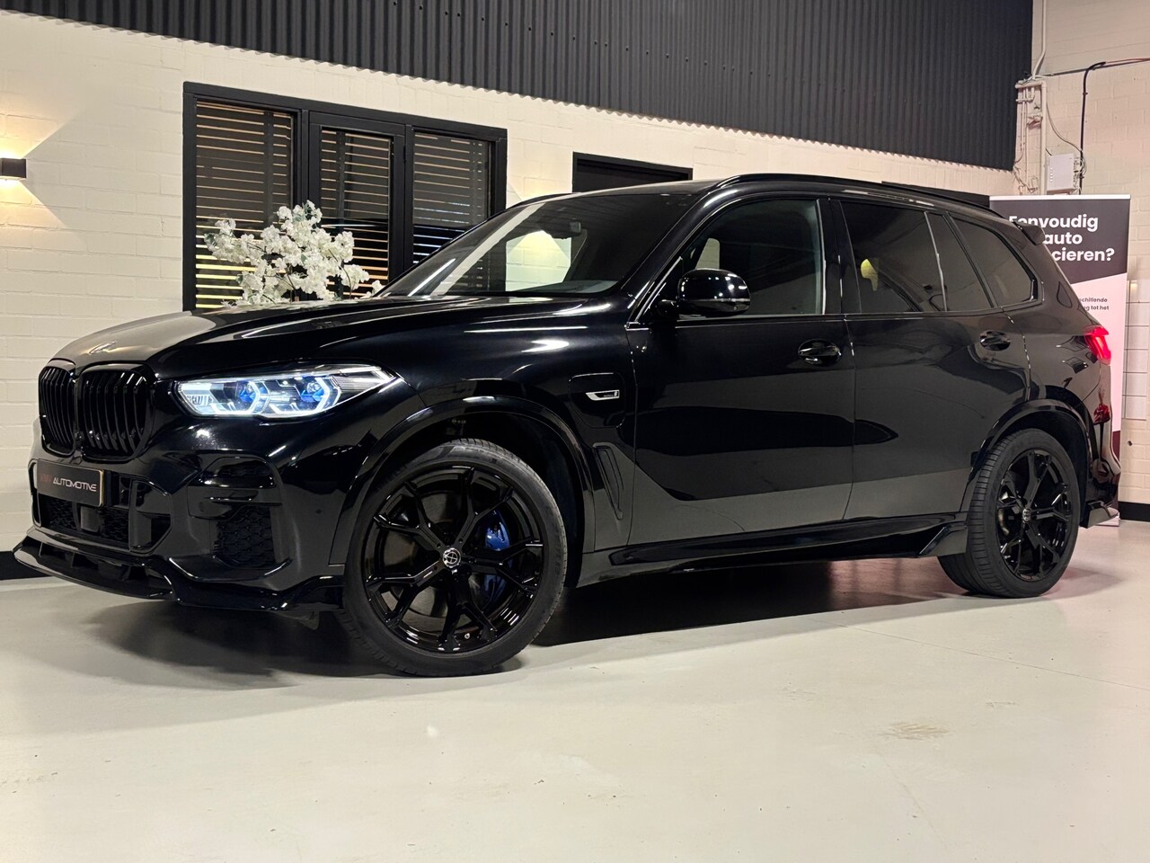 BMW X5 - XDrive45e High Executive M Sport |Pano|Laser|Laser|HuD|soft|Trekhaak|Blindspot| - AutoWereld.nl