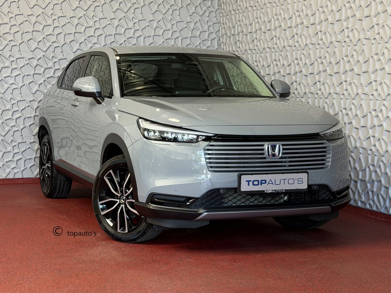 Honda HR-V - 1.5 e:HEV ELEGANCE LED CAMERA ELEK.KLEP 18''LMV STOEL/VERW. CARPLAY 10/2025 - AutoWereld.nl