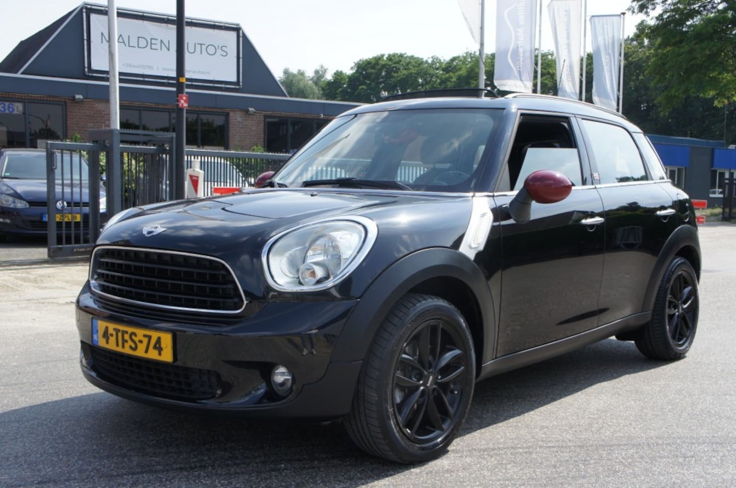 MINI Countryman - 1.6 HOLLAND STREET PANORAMADAK/H.LEDER/NAVI/CRUISE/BLUETOOTH PERFECTE STAAT - AutoWereld.nl