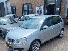 Volkswagen Polo - 1.4-16V OPTIVE AIRCO/LM VELGEN 17 INCH