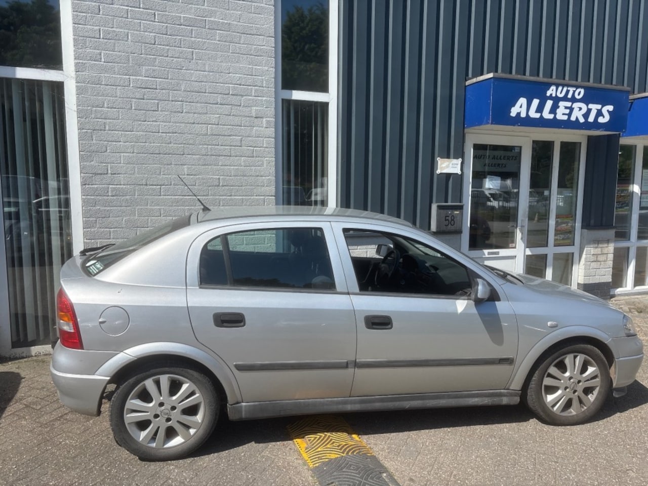 Opel Astra - ASTRA 1.6 I 16 V SPORT - AutoWereld.nl