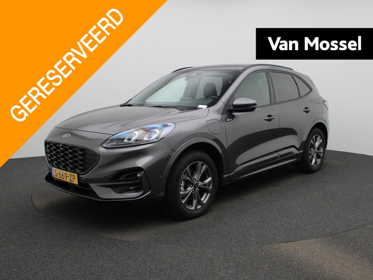 Ford Kuga - 2.5 PHEV ST-Line X | Panoramadak | Trekhaak | Winter Pack | Apple Carplay & Android Auto | - AutoWereld.nl