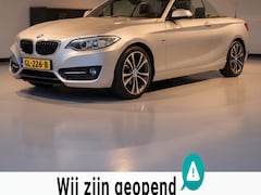 BMW 2-serie Cabrio - 218i Executive-nette-dikke auto-trekhaak-volledig dealer onderhouden