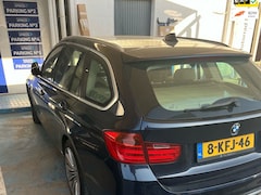 BMW 3-serie Touring - 328i Automaat 245pk Keyless Leder Navi Schuifdak Xenon