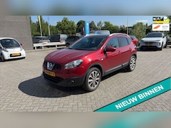 Nissan Qashqai - 2.0i 141pk Clima Cruise Navi Panorama Trekhaak 1400kg