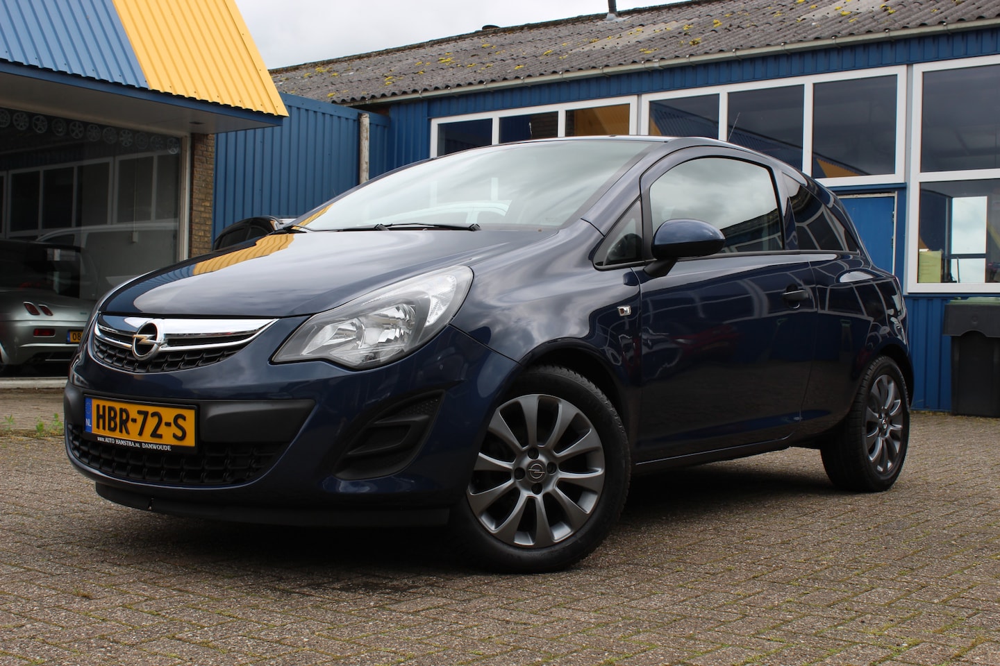 Opel Corsa - 1.2i "Selection" LMV - Airco !!! - AutoWereld.nl