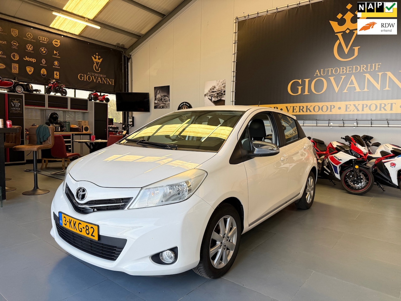 Toyota Yaris - 1.0 VVT-i Trend INRUIL MOGELIJK - AutoWereld.nl