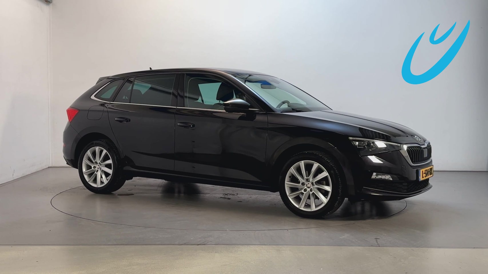 Skoda Scala - 1.0 TSI 116pk Business Edition Parkeersensoren Stoelverwarming App Connect DAB+ - AutoWereld.nl