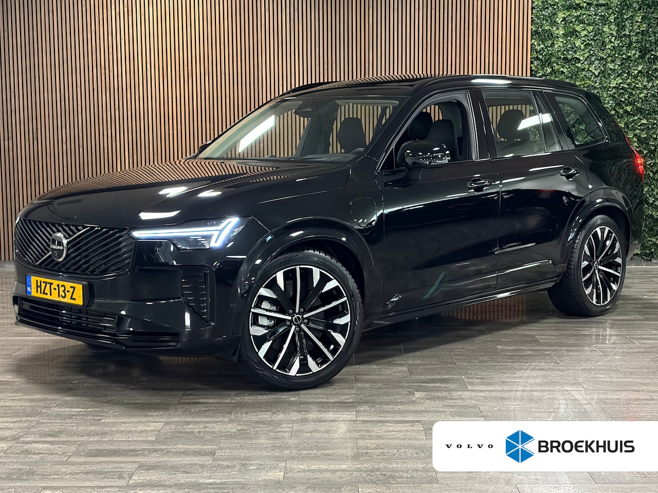 Volvo XC90 - T8 AWD Recharge Ultra Dark | Vol! | Bowers & Wilkins | Luchtvering | Stoelventilatie | Tre - AutoWereld.nl