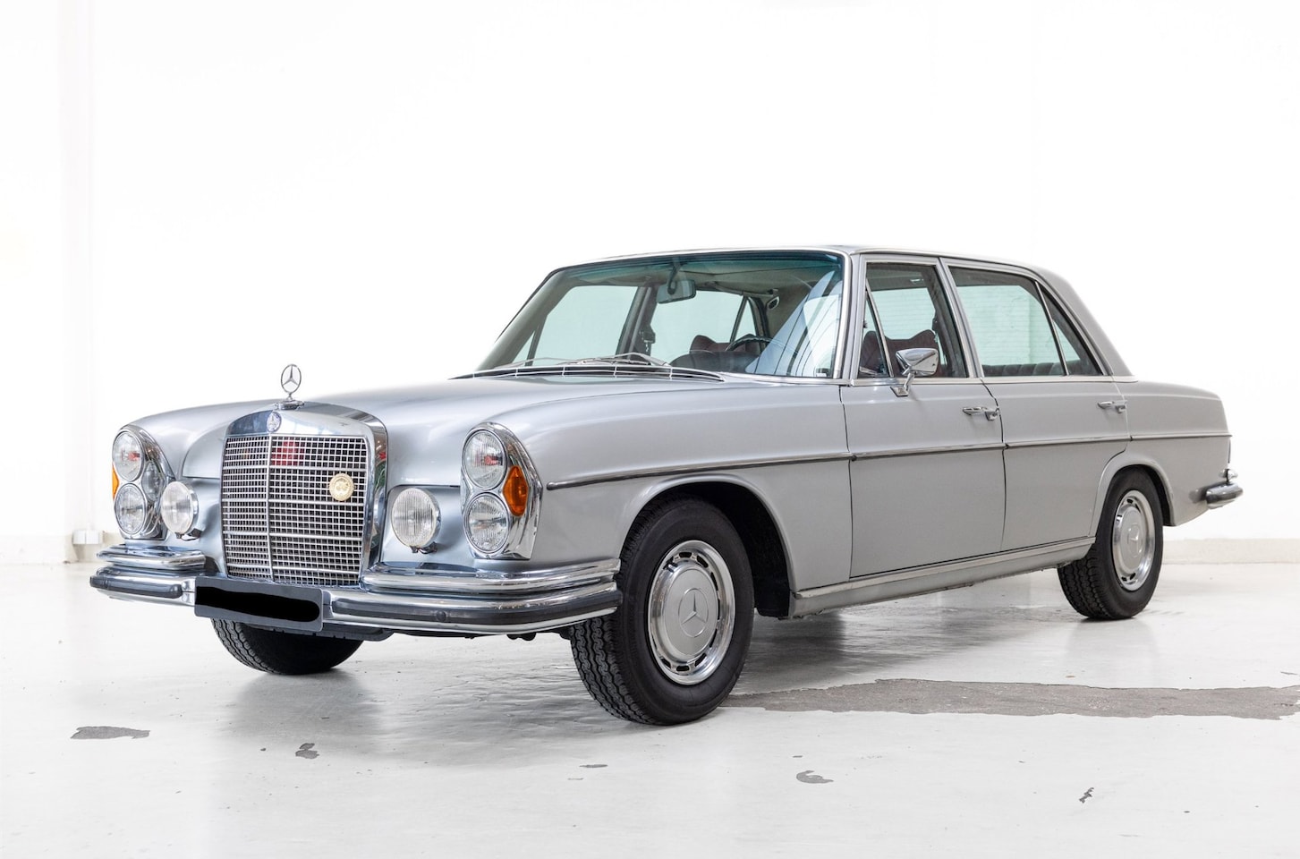 Mercedes-Benz S-klasse - 280 SEL 4.5 - Sunroof - A/C - - AutoWereld.nl