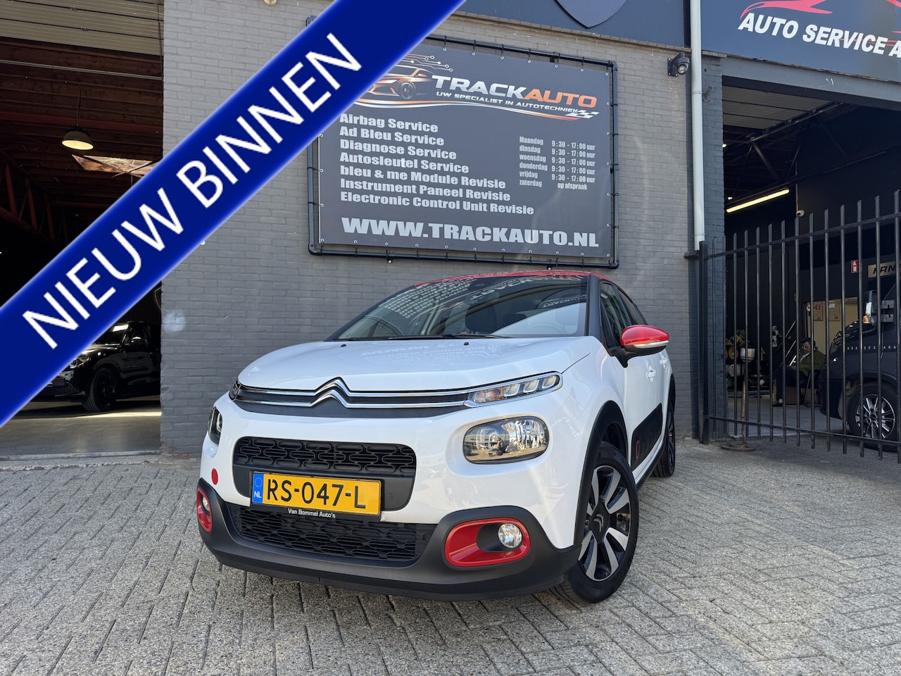 Citroën C3 - 1.2 PureTech Shine Navi.ClimaC.CruiseC.Camara.LMV!!! - AutoWereld.nl