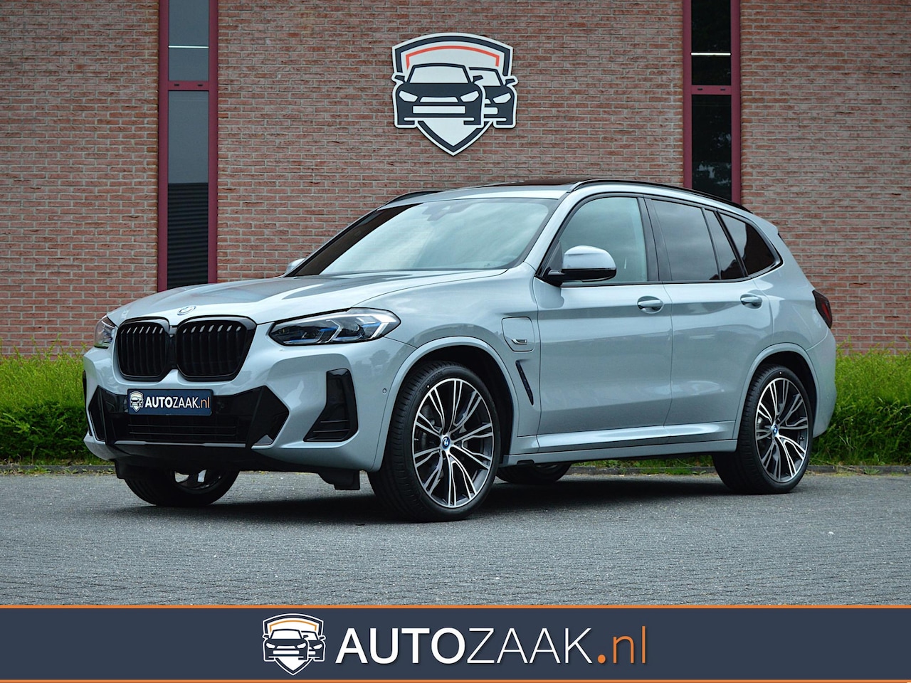 BMW X3 - xDrive30e High Executive M Sport Pano | Trekhaak | Laser - AutoWereld.nl
