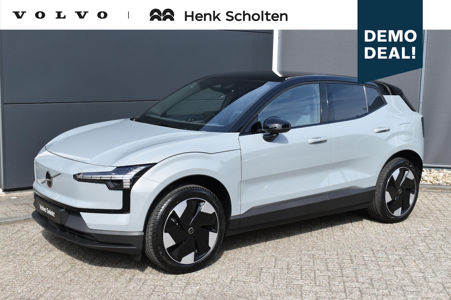 Volvo EX30 - Single Motor Ext Range Plus Black Ed Europa 69 kWh | Long Range | Harman Kardon Soundbar | - AutoWereld.nl