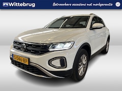 Volkswagen T-Roc - 1.0 TSI Life Trekhaak / App-connect / Parkeersensoren / 16"LM velgen / Virtual Cockpit