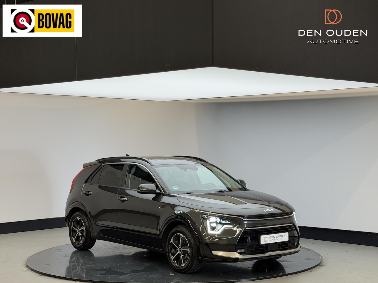Kia Niro - 1.6 GDi Hybrid DynamicPlusLine | Open dak |Elec klep | Sfeer verlichting | Leer | Dealer o - AutoWereld.nl