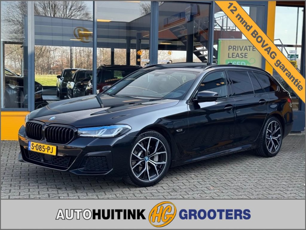 BMW 5-serie - 530e M Sport - Pan dak - Laser LED - stoel/st verwarming - electr trekhaak - AutoWereld.nl