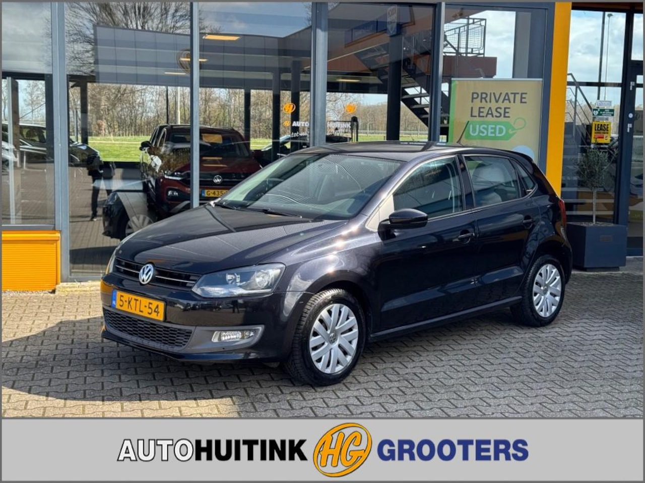 Volkswagen Polo - 1.4-16V Highline - all season - trekhaak - AutoWereld.nl
