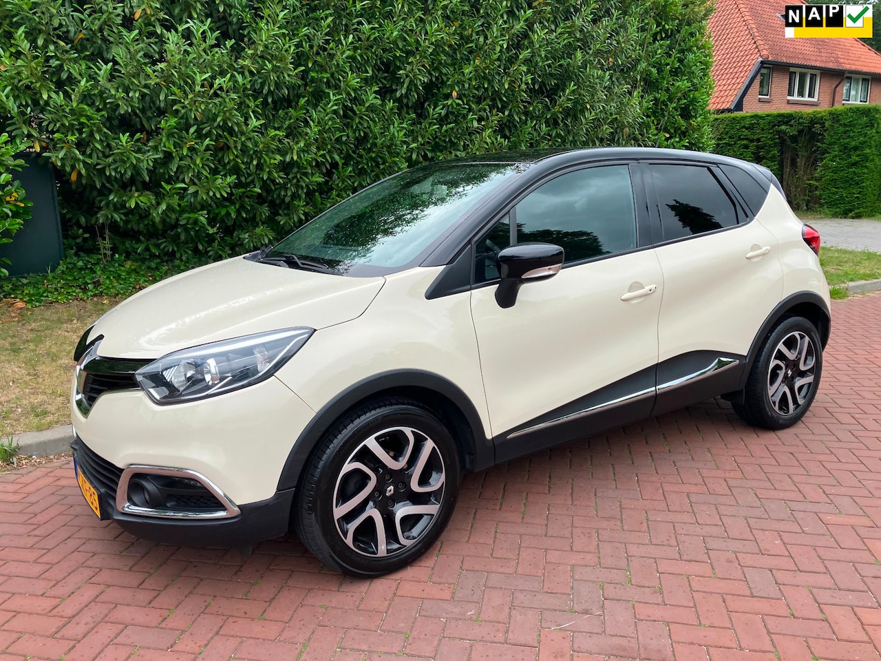 Renault Captur - 0.9 TCe Dynamique navi keyless mooie auto vele opties dealer onderhouden - AutoWereld.nl