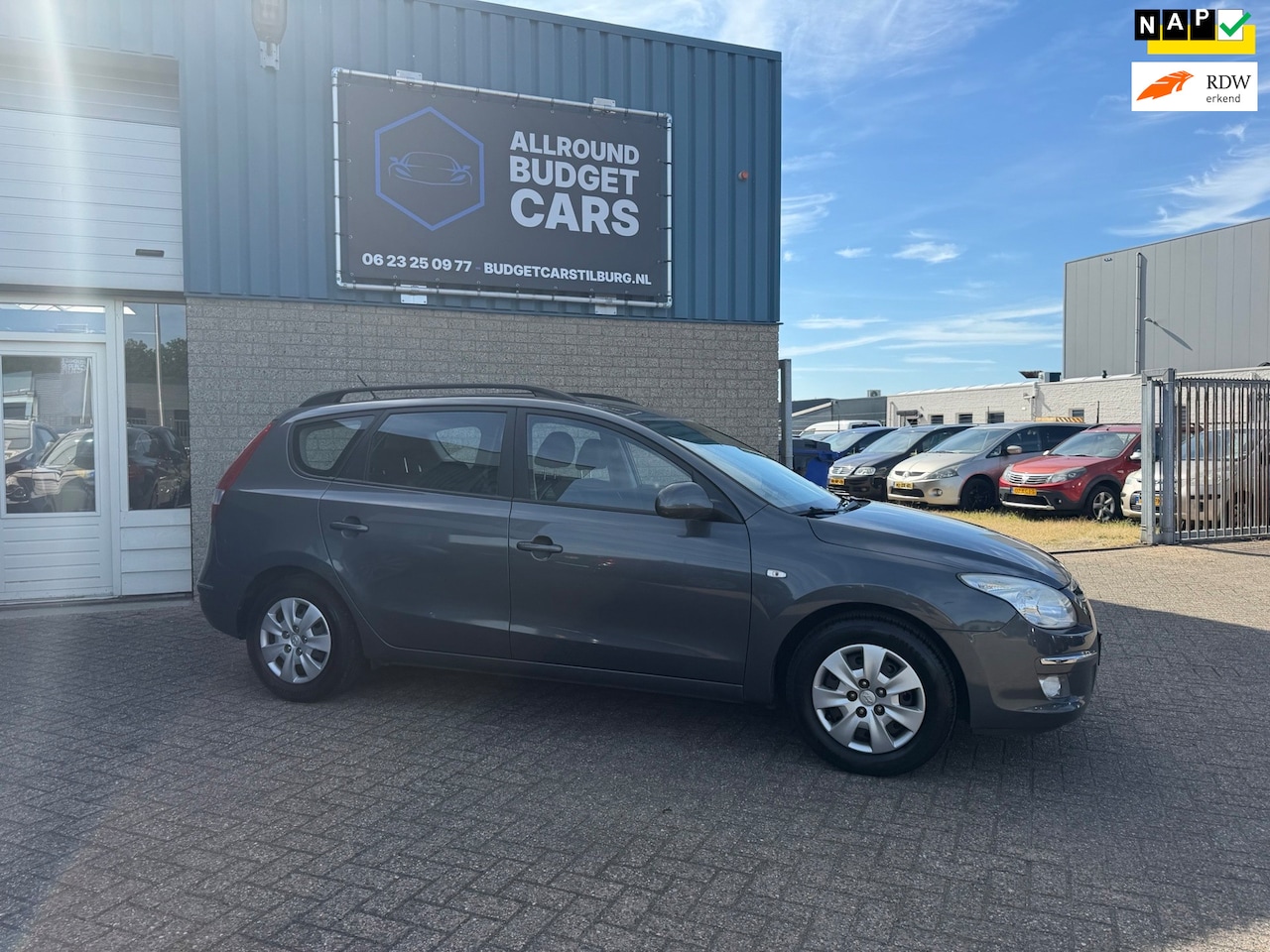 Hyundai i30 CW - 1.6i Dynamic 1.6i Dynamic - AutoWereld.nl