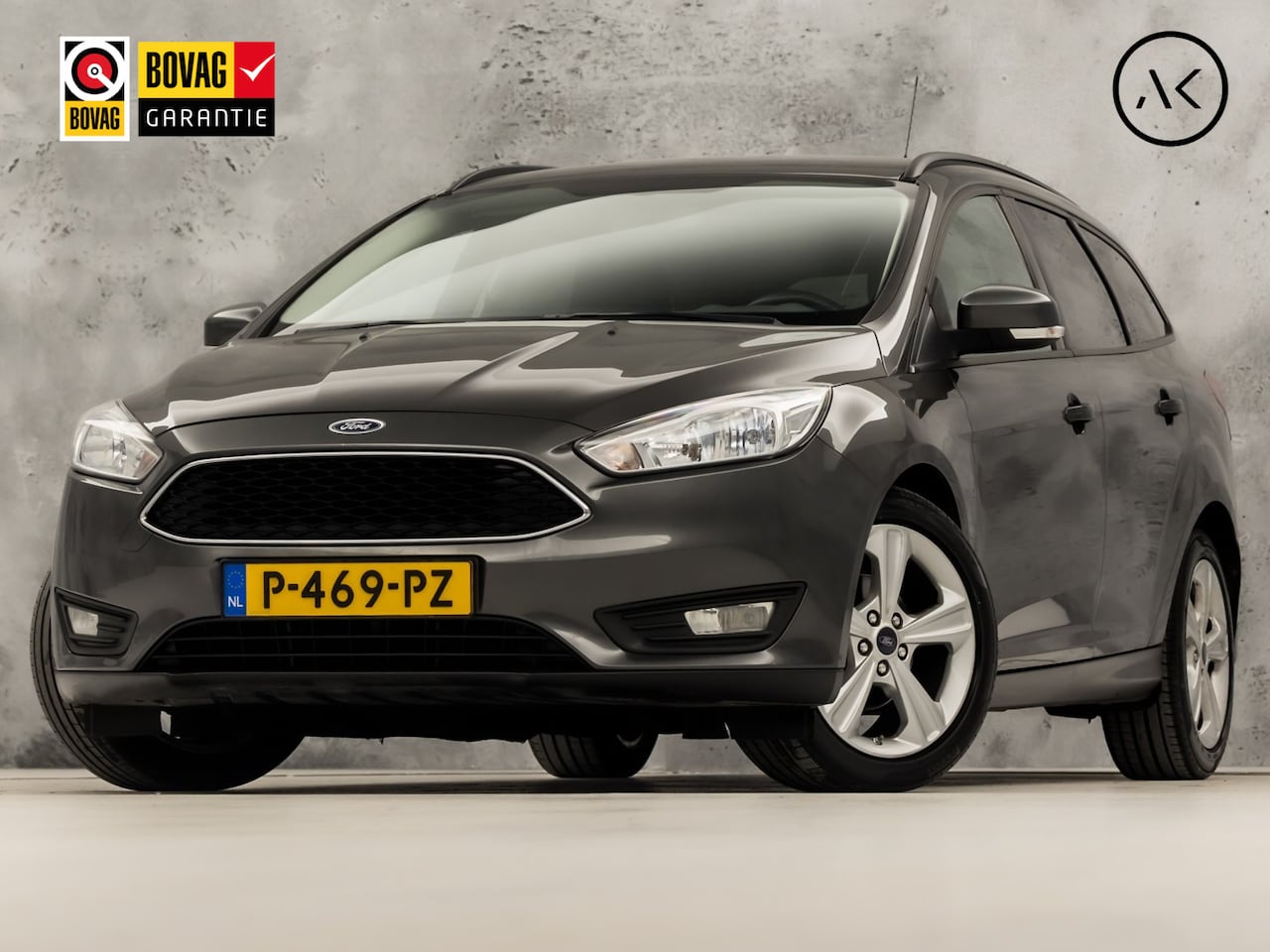 Ford Focus Wagon - 1.0 Titanium Sport Automaat (NAVIGATIE, CLIMATE, STOELVERWARMING, GETINT GLAS, GETINT GLAS - AutoWereld.nl