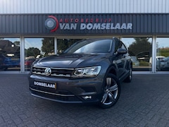 Volkswagen Tiguan - 2.0 TSI 4Motion Highline Business R - Pano Camera Navi LED