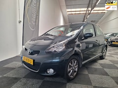Toyota Aygo - Aspiration Navigator uitv. 3e eig. 73.000 km NAP