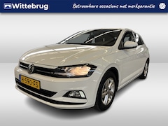 Volkswagen Polo - 1.0 TSI Comfortline Airconditioning / Cruise control Adaptive / 15"LM Velgen / App-connect