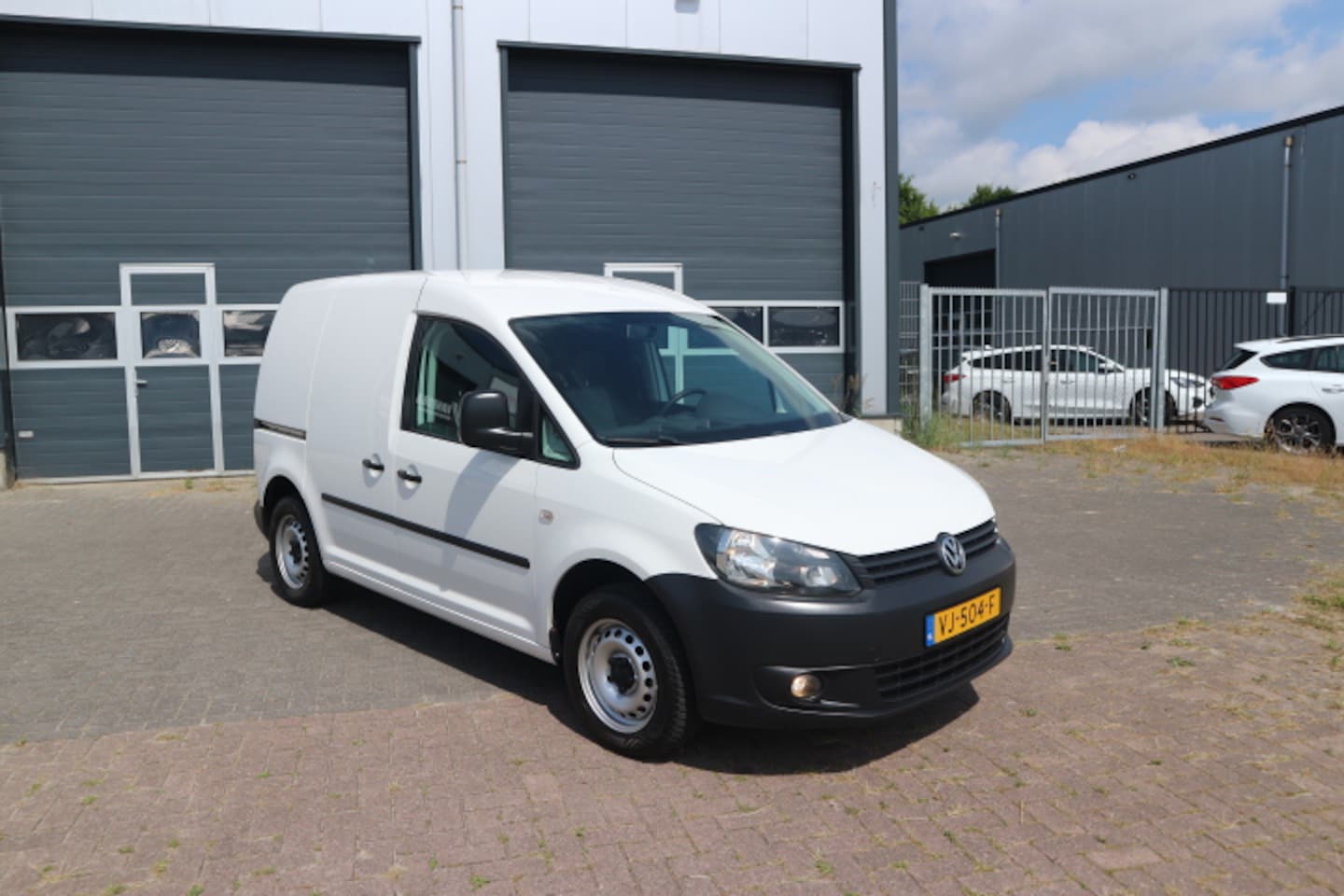 Volkswagen Caddy - 1.6 TDI BMT AIRCO CRUISE - AutoWereld.nl