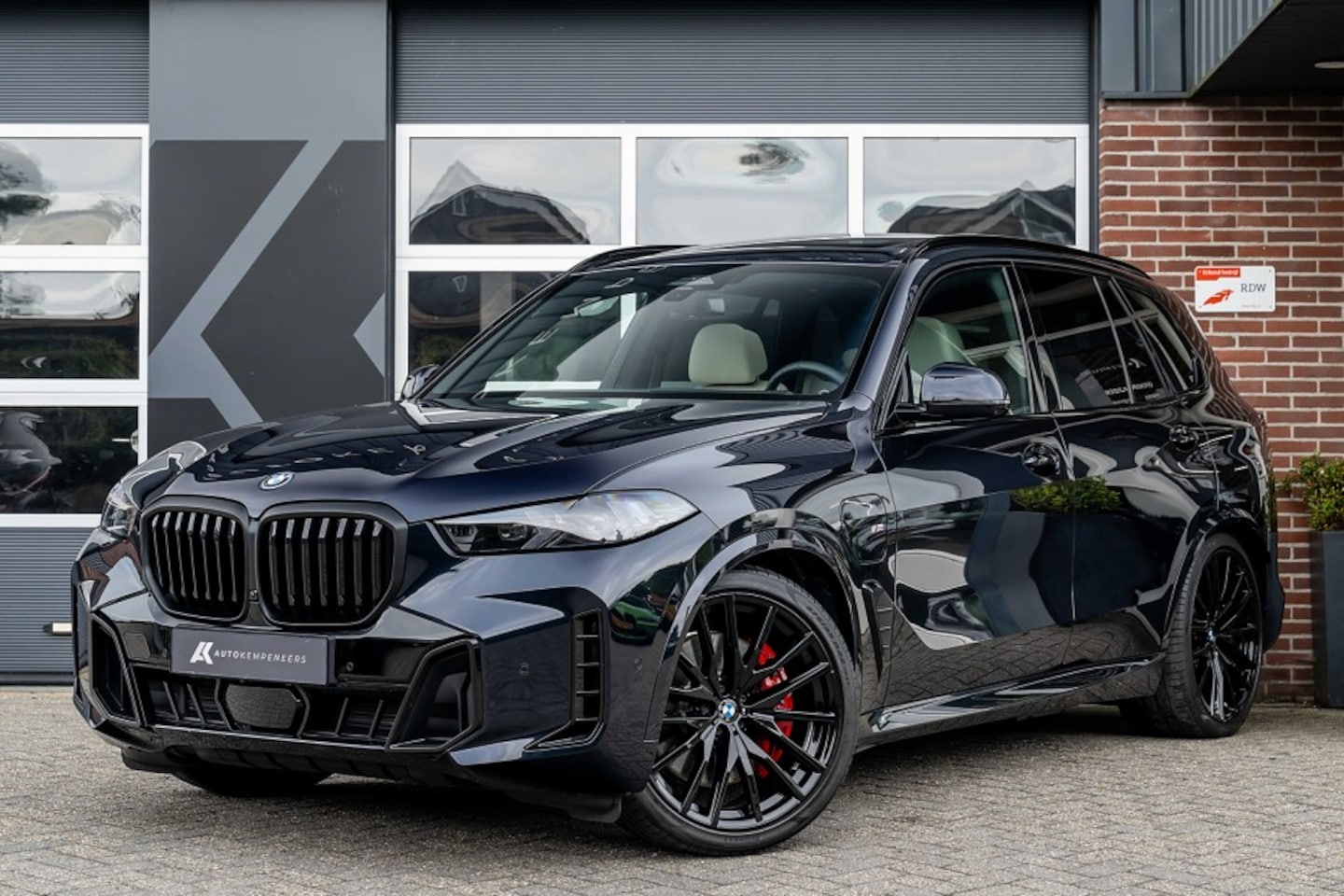 BMW X5 - xDrive50e M Sport Pro | Panorama | 4-Wielbest. | Comfort Seats | Trekhaak | 360 Camera | H - AutoWereld.nl