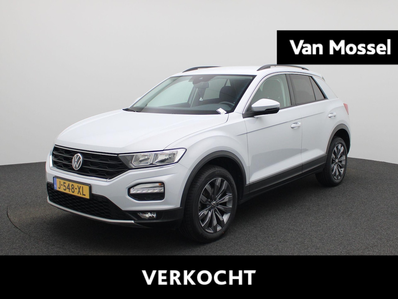 Volkswagen T-Roc - 1.0 TSI Style | 116 PK | | Apple Carplay / Android Auto | Navigatie | Parkeersensoren Voor - AutoWereld.nl