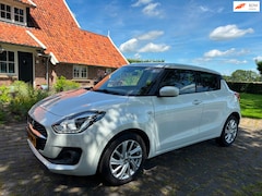 Suzuki Swift - 1.2 Style Smart Hybrid