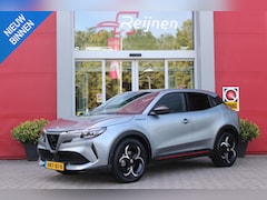 Alfa Romeo Junior - 1.2 Turbo 145PK Hybrid IBRIDA SPECIALE | TECHNO PACK: LEX MATRIX KOPLAMPEN/AUTOMATISCH DIM