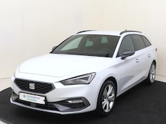 SEAT Leon Sportstourer - 1.4 TSI eHybrid PHEV FR Business Intense | SoH 100% | Trekhaak | Navigatie | Parkeerassist