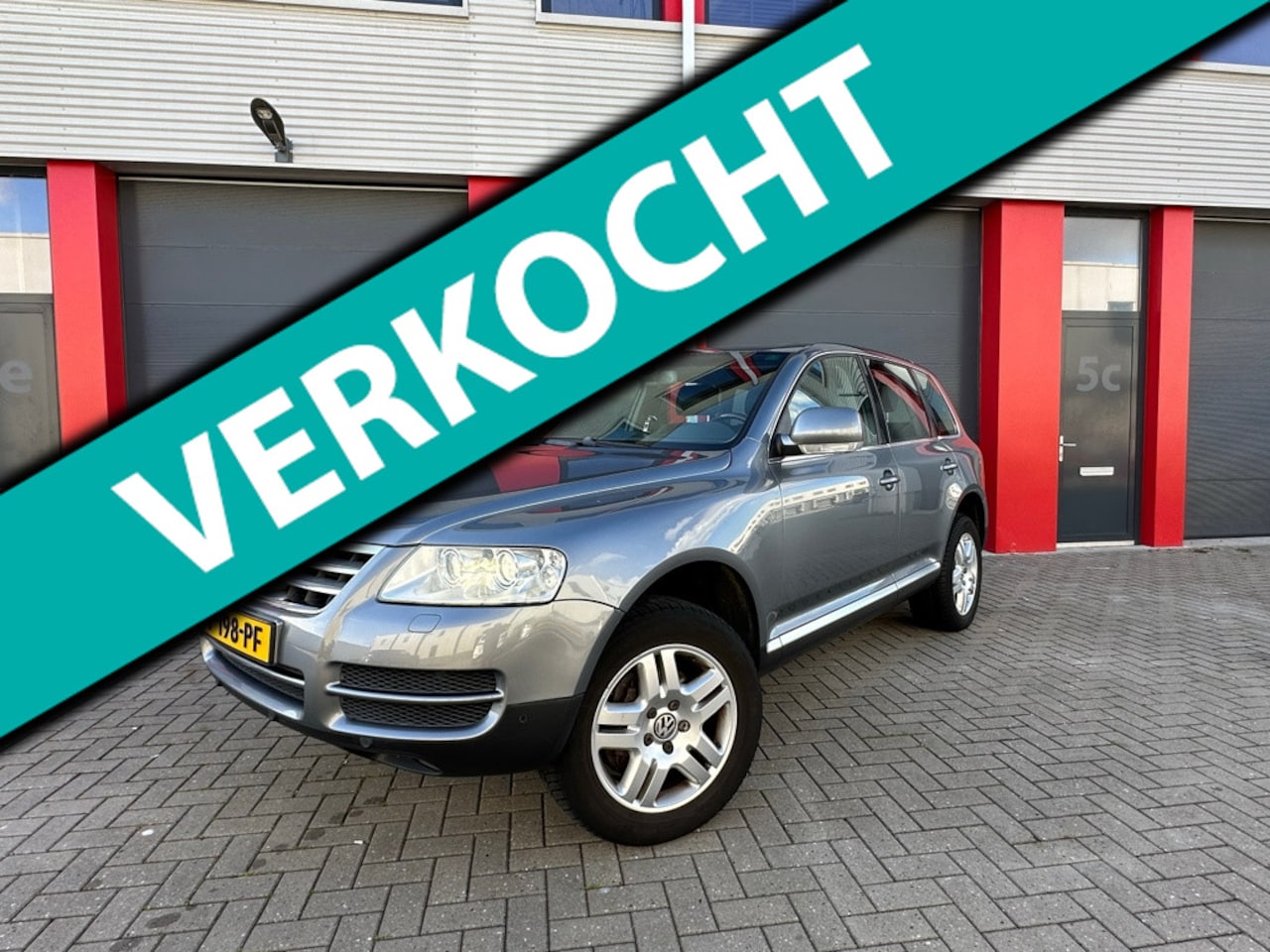 Volkswagen Touareg - 3.2 V6 Aut. Nw Apk , Leder , Luchtvering