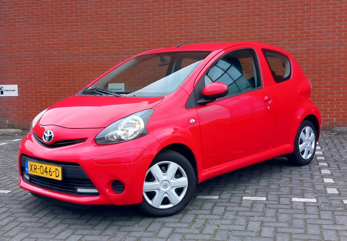 Toyota Aygo - 1.0 VVT-i 3D Access Airco/Toerenteller - AutoWereld.nl