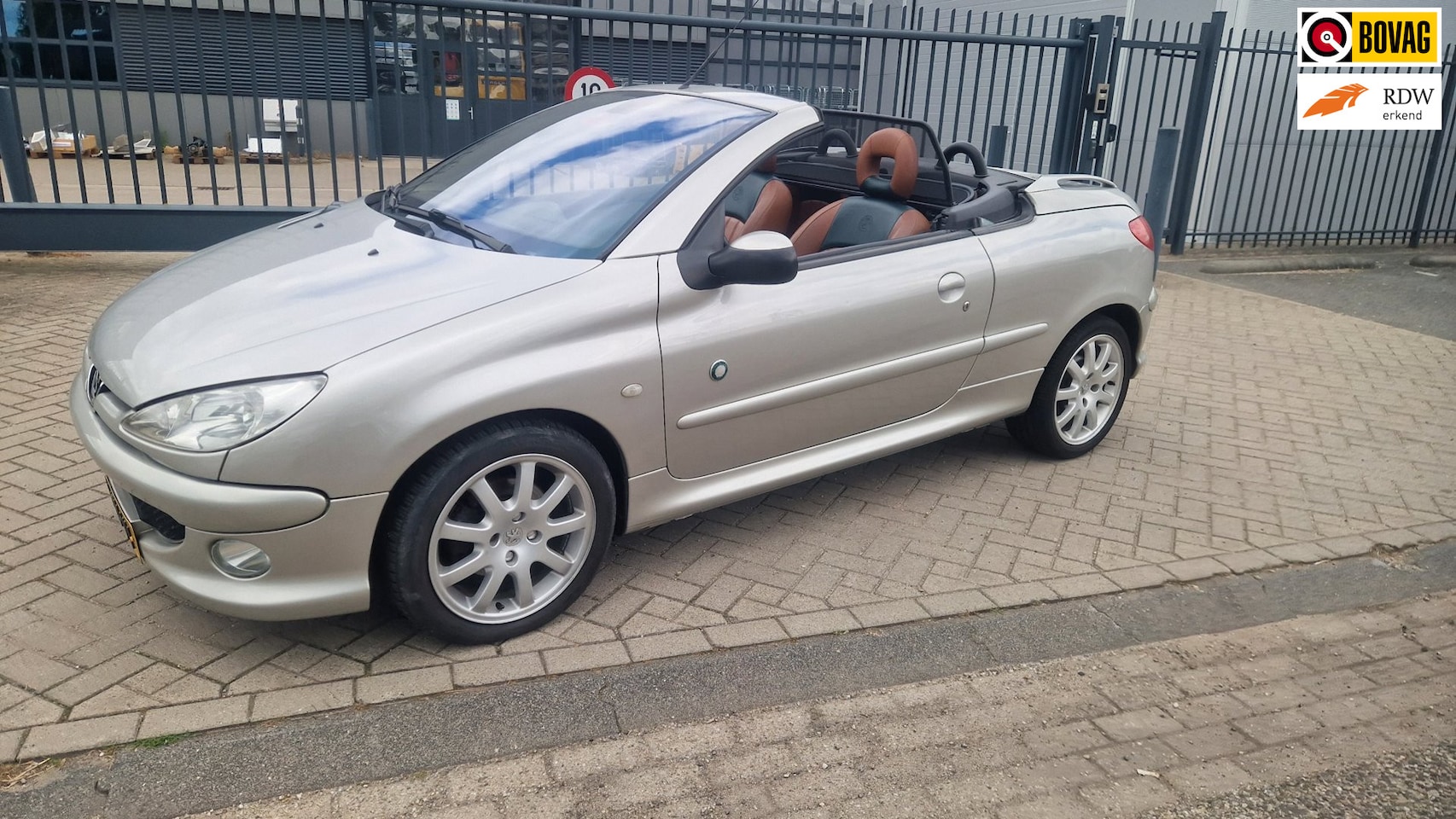 Peugeot 206 CC - 1.6-16V Roland Garros automaat - AutoWereld.nl
