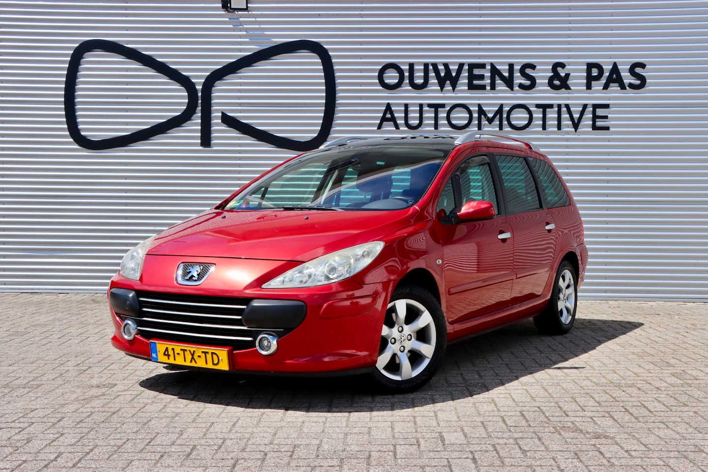 Peugeot 307 SW - 1.6-16V Premium | 1E EIGENAAR | APK | AIRCO | PANORAMA - AutoWereld.nl