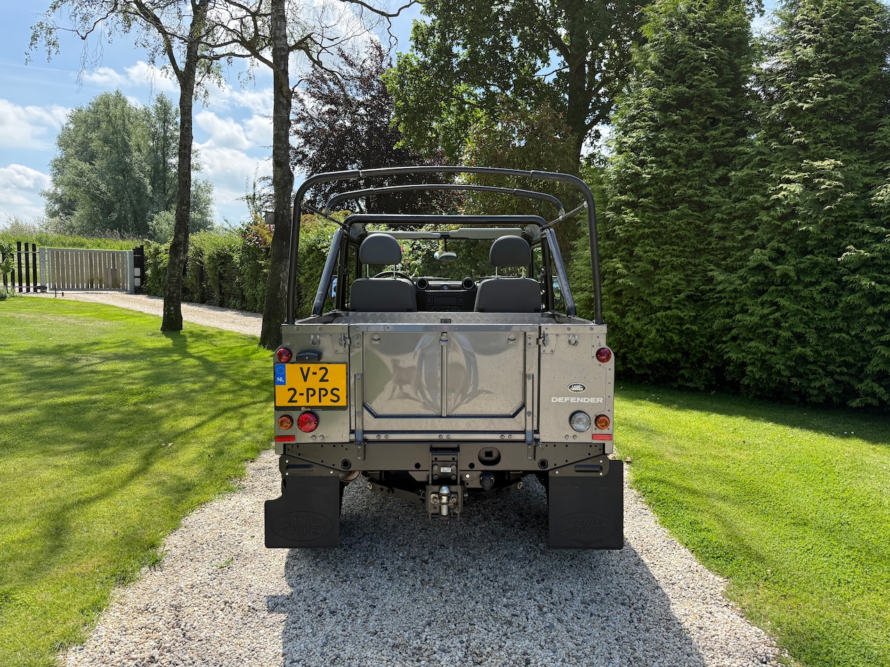 Land Rover Defender - 2.2 D Soft Top 90" E Uniek