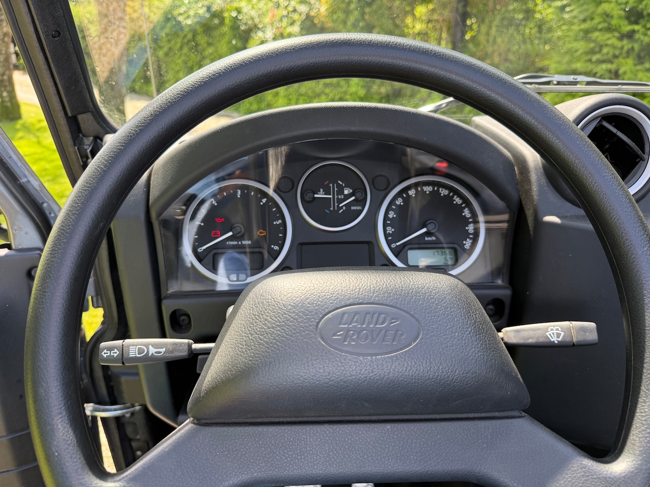 Land Rover Defender - 2.2 D Soft Top 90" E Uniek