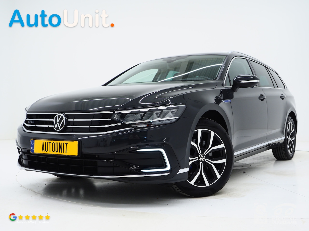 Volkswagen Passat Variant - 1.4 TSI PHEV GTE | Panoramadak | Leder | Trekhaak | Massage | Adaptive Cruise | Camera | D - AutoWereld.nl